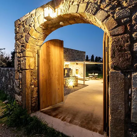 Olivetta ,traditional Stone House Apartament *