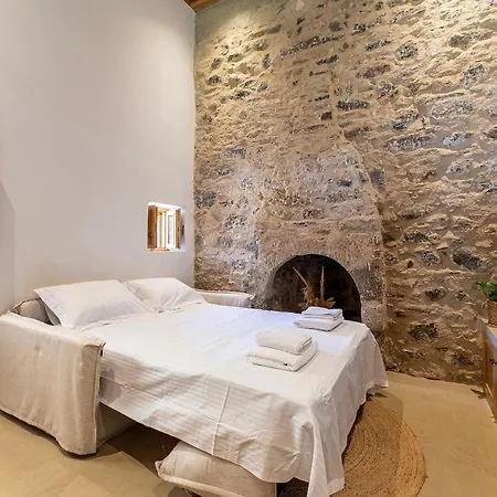 Apartament Olivetta ,traditional Stone House *