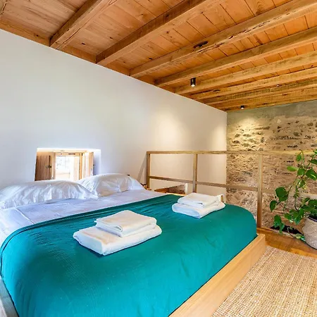 Appartamento Olivetta ,traditional Stone House