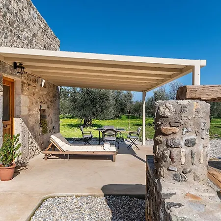 Apartament Olivetta ,traditional Stone House *